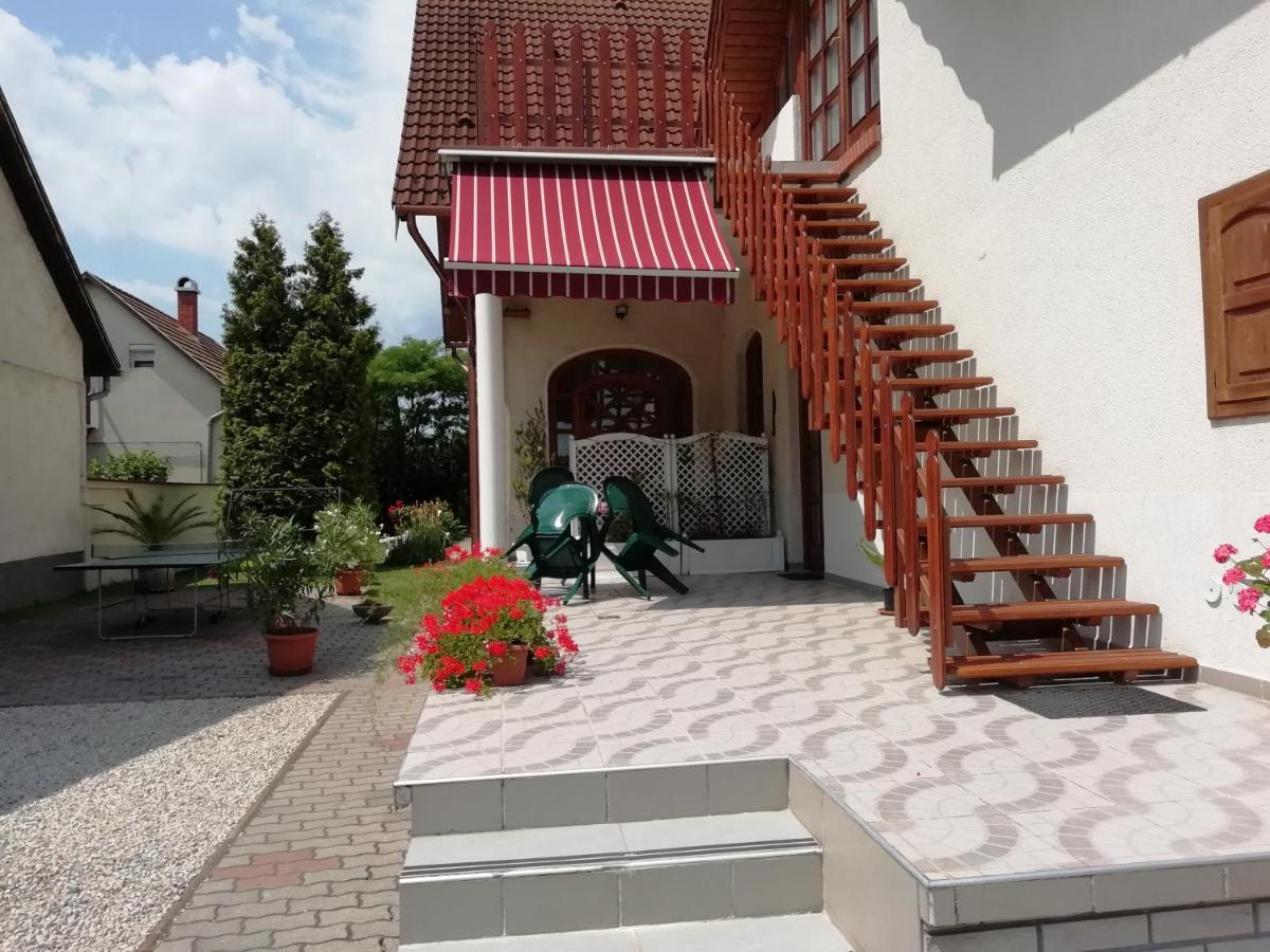 Balla Apartmanhaz Siófok Zewnętrze zdjęcie