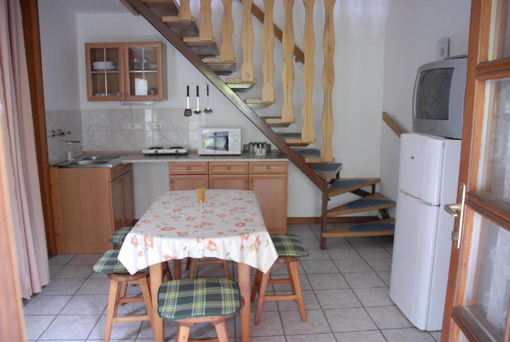 Balla Apartmanhaz Siófok Pokój zdjęcie