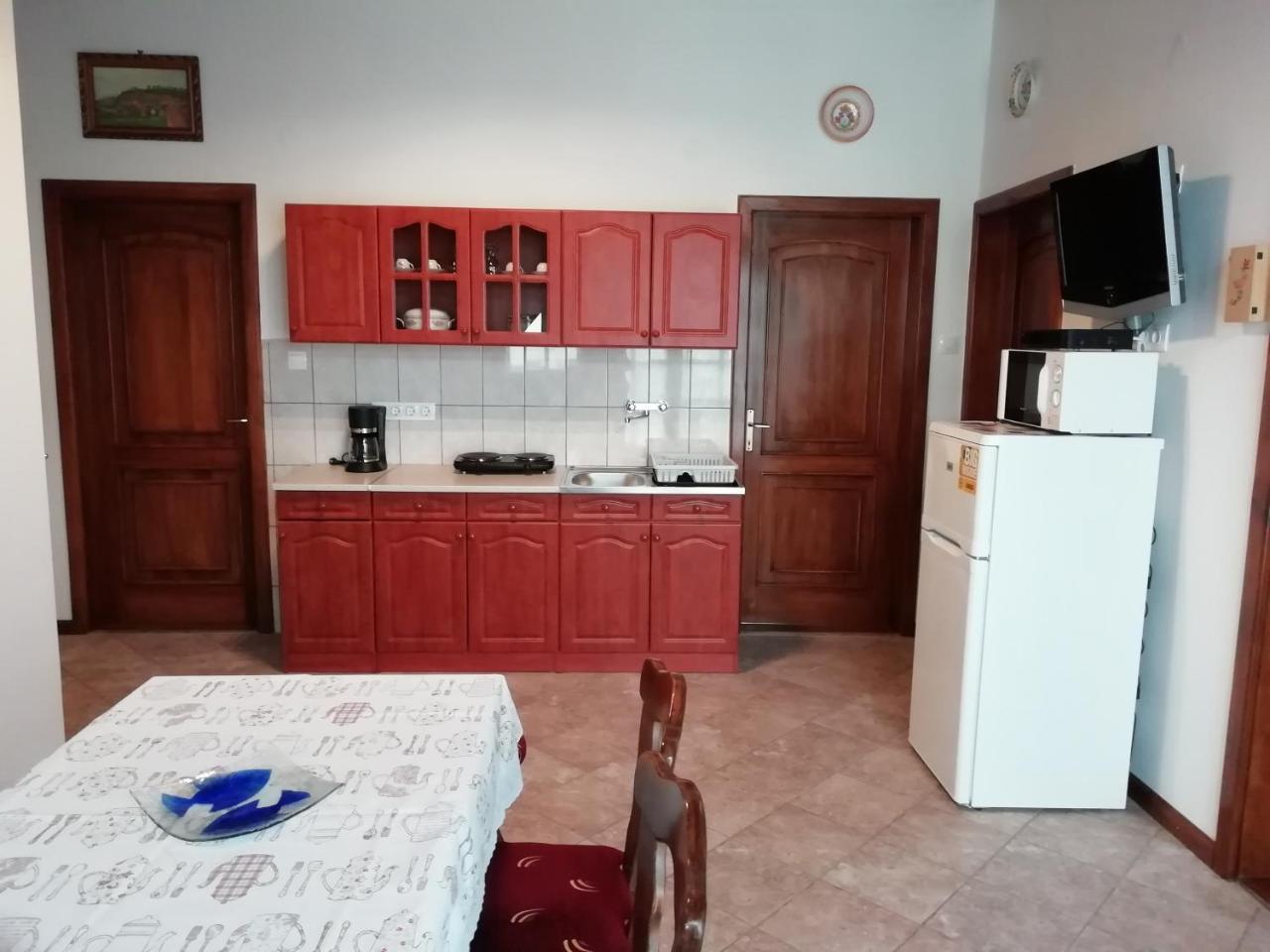 Balla Apartmanhaz Siófok Zewnętrze zdjęcie